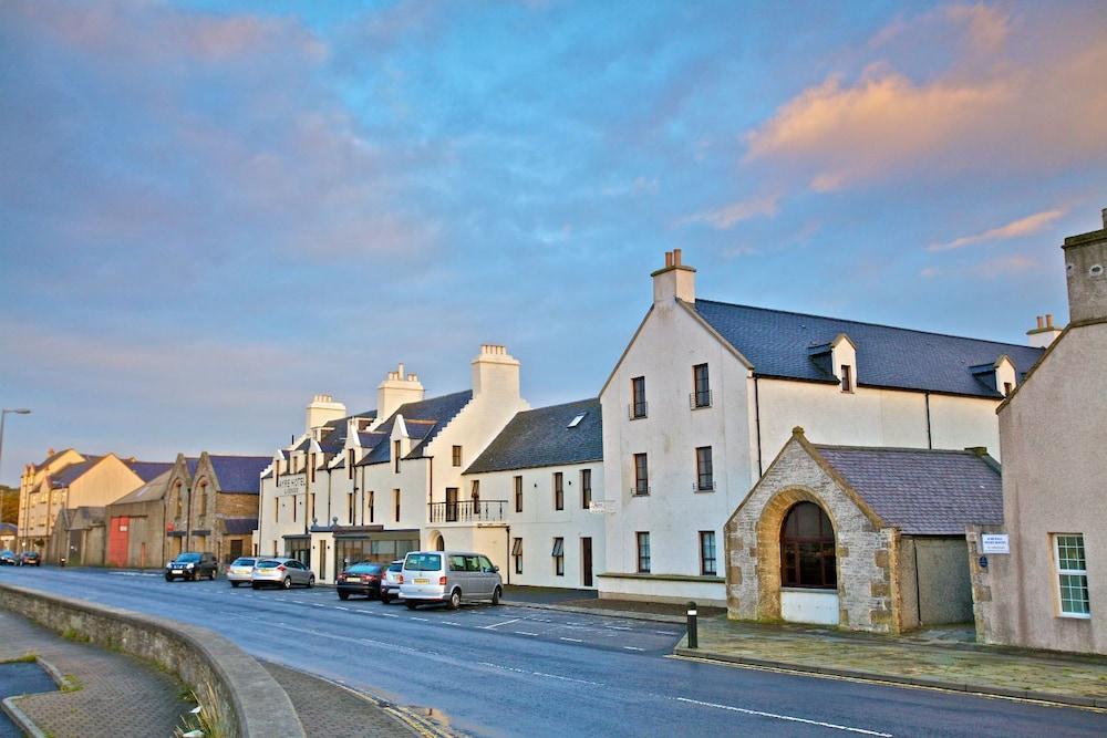 Ayre Hotel & Ayre Apartments Kirkwall Bagian luar foto