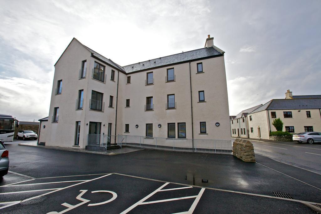 Ayre Hotel & Ayre Apartments Kirkwall Bagian luar foto